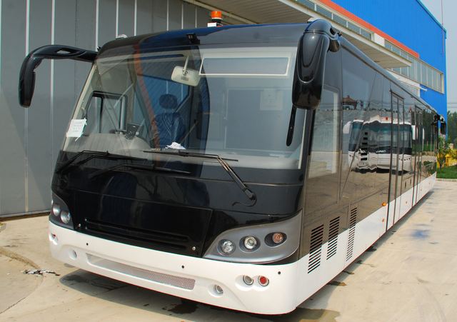 GSE 4 Stroke Diesel Engine Airport Apron Bus