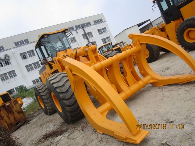 BENE brand 6ton wheel loader with log clamp 10ton load capacity Cumins engine