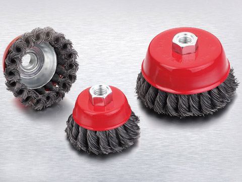 Twisted wire cup brush