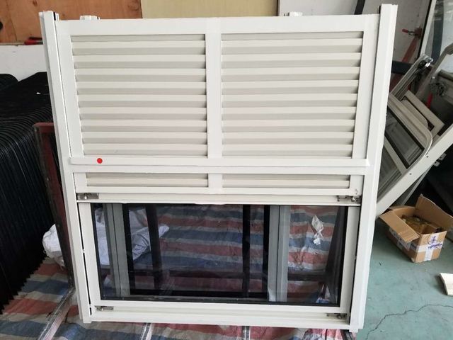 Rainproof Locomotive Ventilation Blinds