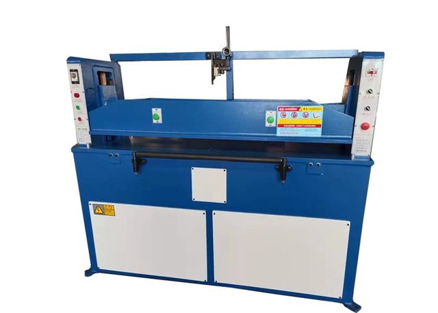 Hydraulic Double Cylinders Leather Press Cutter Precision