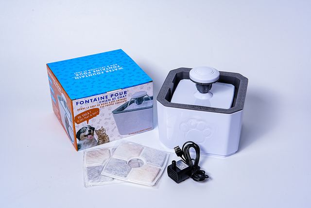 2.5 L Automatic Pet Water Fountain For Dogs And Cats