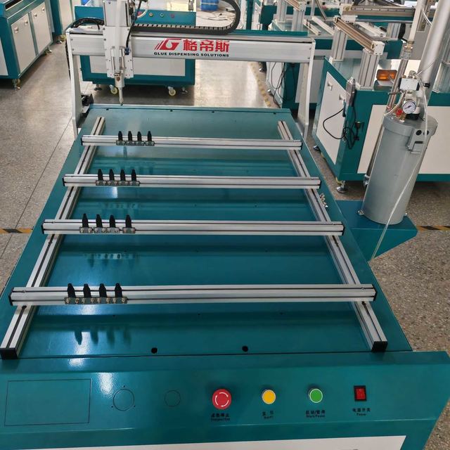 Dispensing & Gluing Nozzles suppliers