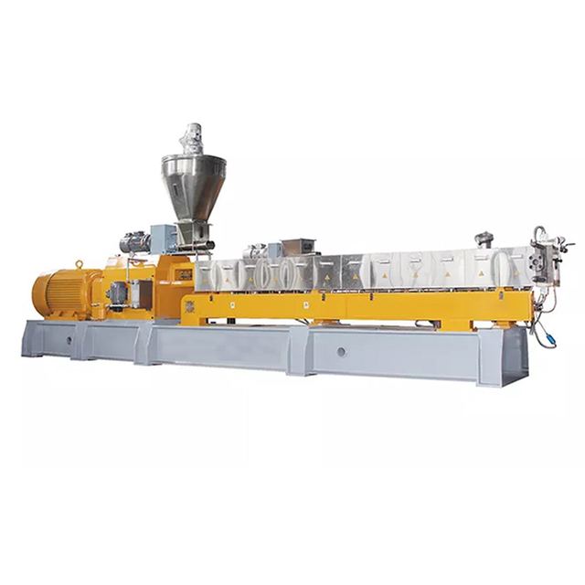 Reliable Twin Screw Extruder Machine for PET Flakes Processing