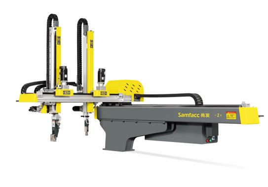 How Plastic Molding Machines and Robots Are Changing the Game in