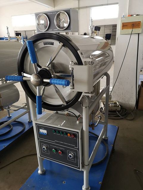 CE Certified Horizontal Steam Sterilizer Medical Laboratory Display