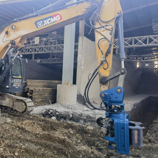 Side Grip Pile Driver : Heavy-Duty Durability & 360° Swivel For Tough Construction Sites