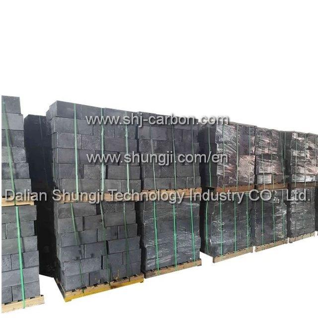 Supply Artificial High Purity Round Graphite Brick Isostatic Molded Square Graphite Block