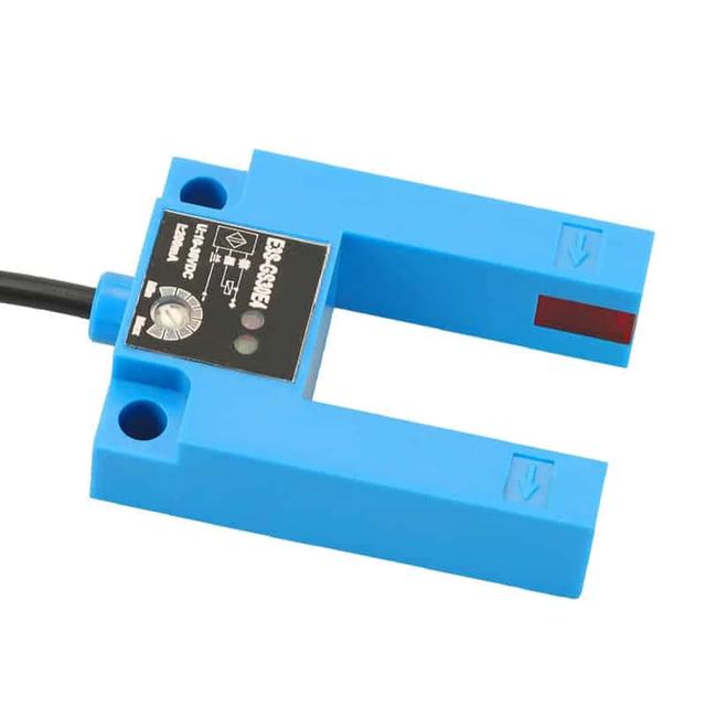 E3S-GS30E4 30 mm Slot Photoelectric Sensor