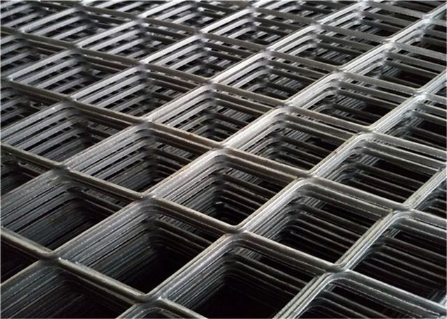 Steel Aluminum Perforated Expanded Metal Mesh Sheet Easy Installation