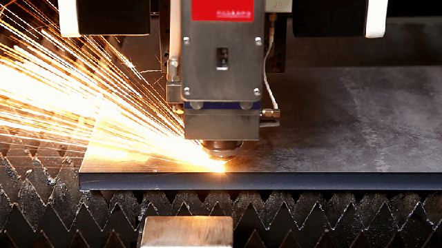 How many watts is a laser cutter?