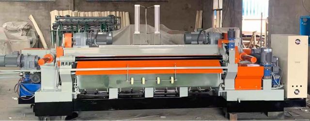 2900mm CNC Plywood Face Veneer Peeling Machine