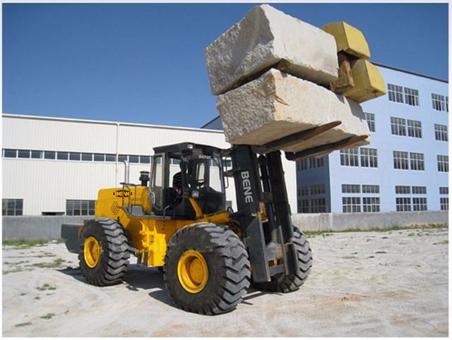 BENE 15ton all terrain forklift 15ton rough terrain forklift truck low