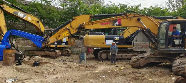Low Maintenance Pile Driver