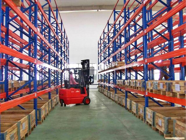 Conventional Selective Pallet Racking For Warehouse , Multi Tier Shelving