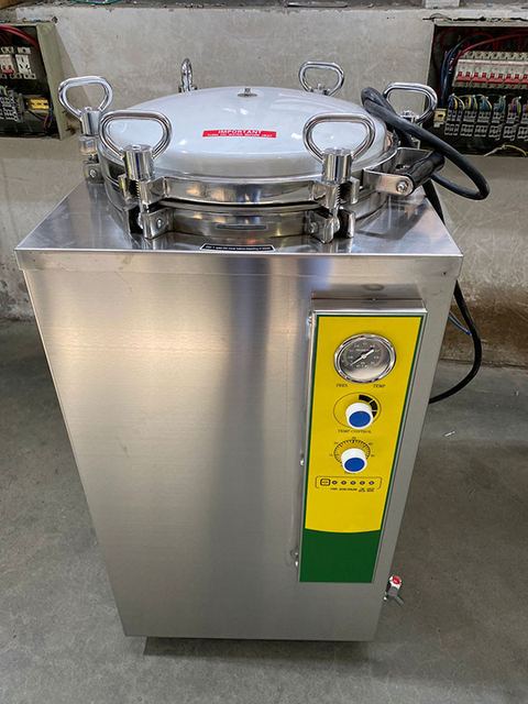 Scientific Research Small Volume 75L Vertical Steam Sterilizer Autoclave