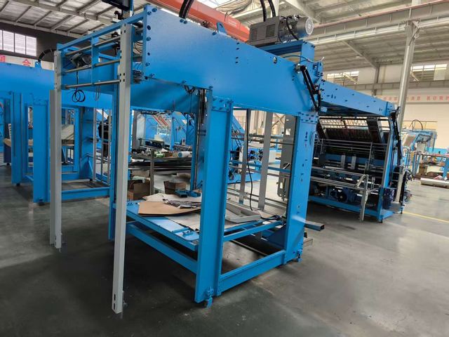 High Speed Flute Laminator Machine