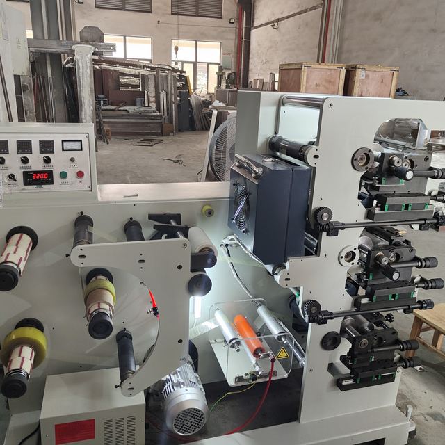 250mm Length 180mm Width High Speed Flexo Printing Machine 5-60m/min Speed 0.15mm Accuracy