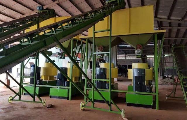 Cow dung fertilizer pellets production line with 1-5T/H capacity