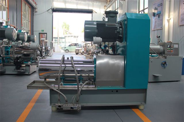30-37 KW Motor 50L Horizontal Disc Bead Mill Machine With Controlled Grinding Action