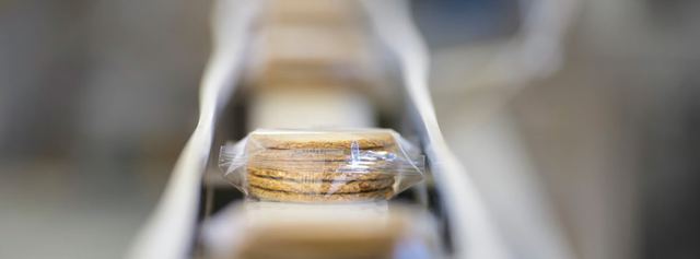 PRODUCTS, PACKAGING & PACKING