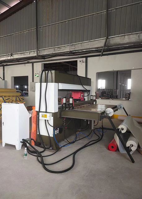 Three Beam Hydraulic Die Cutting Machine Gantry Frame