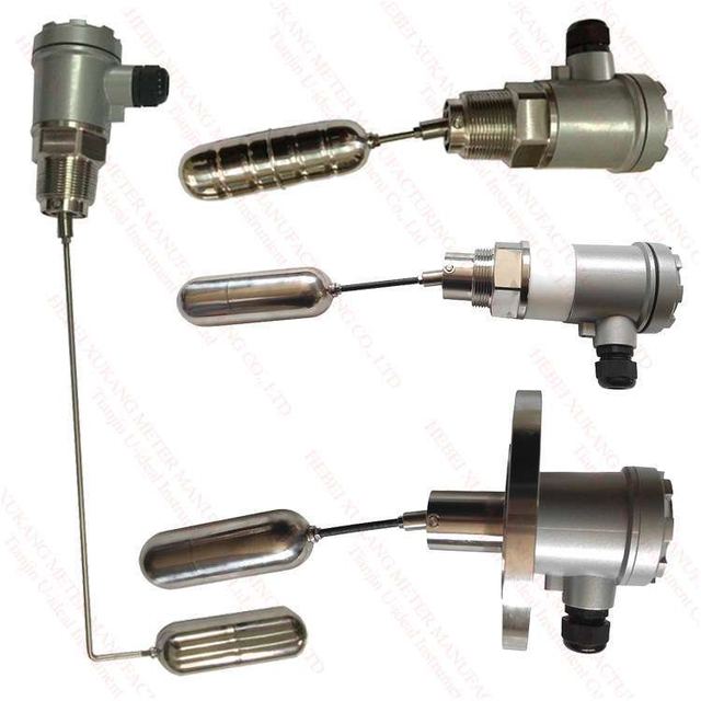 Side mounted float level switch