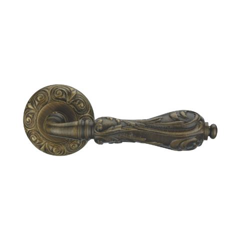 Brass handle--Glory Hardware Industry