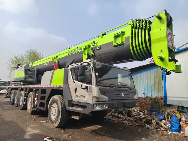 Used 2022 zoomlion ZAT1300V753 130 Ton All Terrain Crane Stock