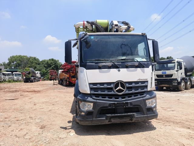 Best Value 2021 Zoomlion 50m Concrete Pump Truck Mercedes Chassis Euro 5 Super Clean Hot Deal