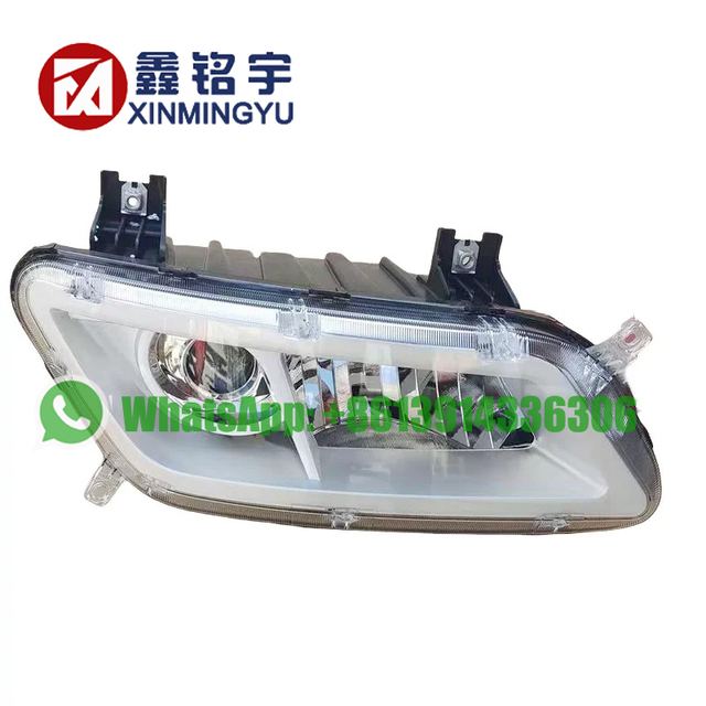 Dongfeng Tianlong GX KX 24V Truck Fog Lamp Assembly 3732110-C6200